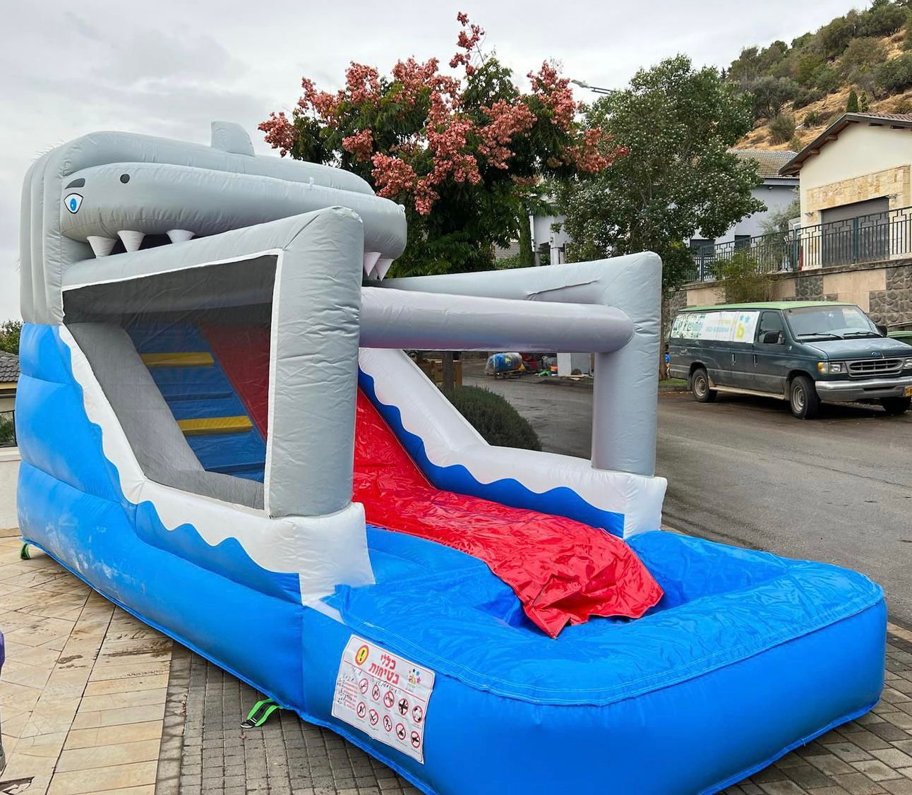 מגלשת כרישון 1